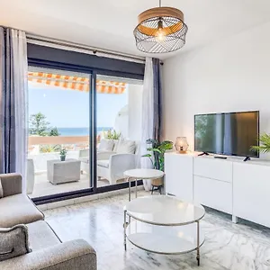 Hanami El Pinacho Beach Apartment